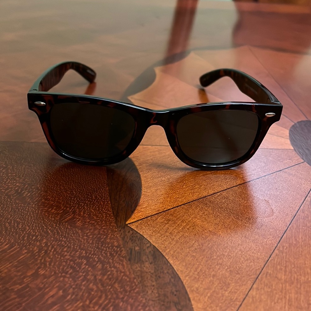 Sunglasses 😎